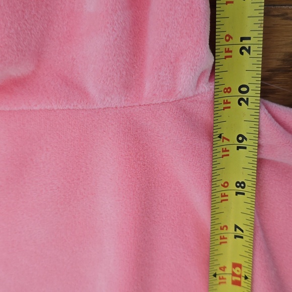 JUICY COUTURE WOMEN'S JUNIOR PINK LONG SLEEVE VELVETEEN PULLOVER TOP SIZE MEDIUM - Picture 11 of 16